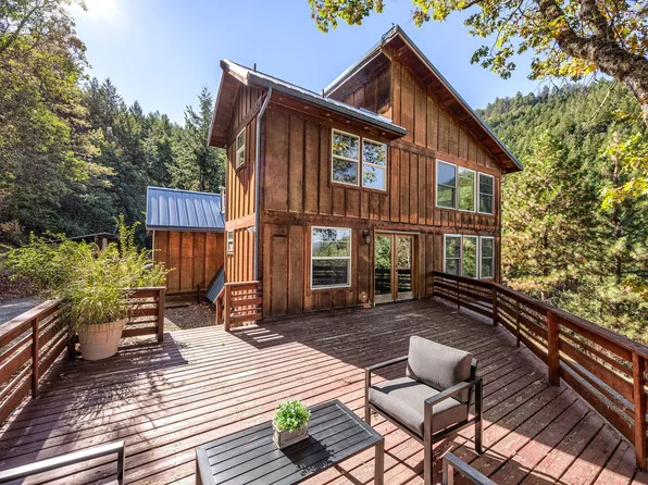 10035 Wagner Creek Rd, Talent, OR 97540