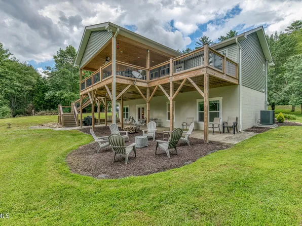 8186 State Highway 183, Newland, NC 28657