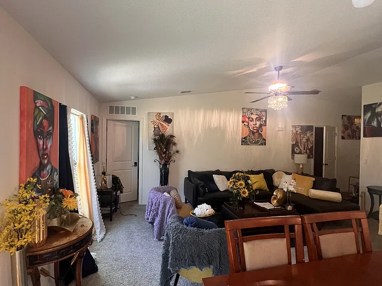 567 Poplar St SE — Photo 4