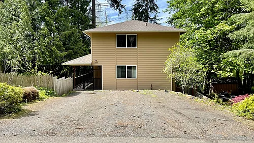 17535 Clear Lake Blvd SE Photo 1