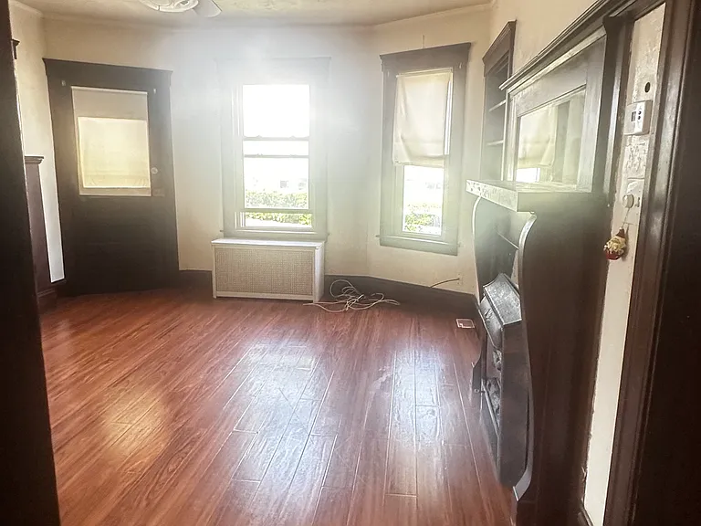 44 Plantation St — Photo 3