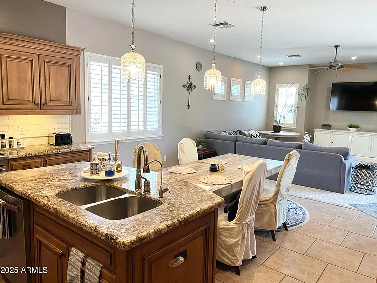 3125 E Scorpio Pl — Photo 12