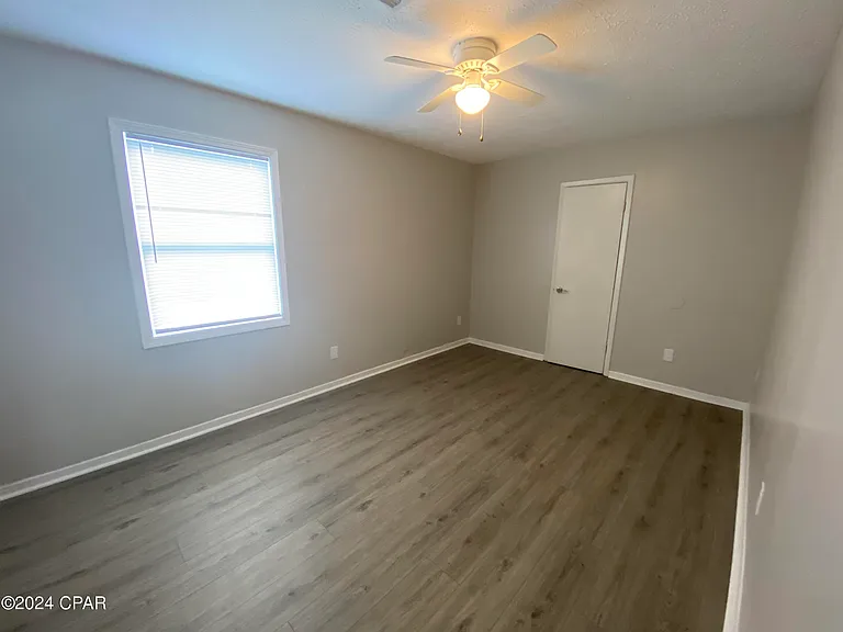 923 Sanders Ln #701 — Photo 2