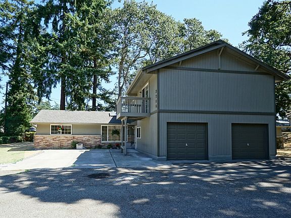 2nd image of 3266 3268 88th St S