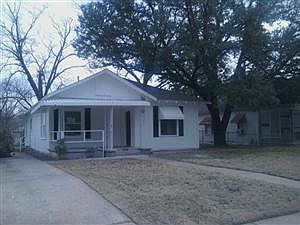 2nd image of 2516 Warren Ave