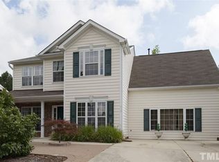 413 Thorncrest Dr, Apex, NC 27539