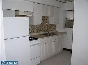 2nd image of 1167 E Passyunk Ave