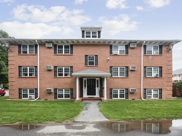 36 Leonard Rd, Boxboro, MA 01719