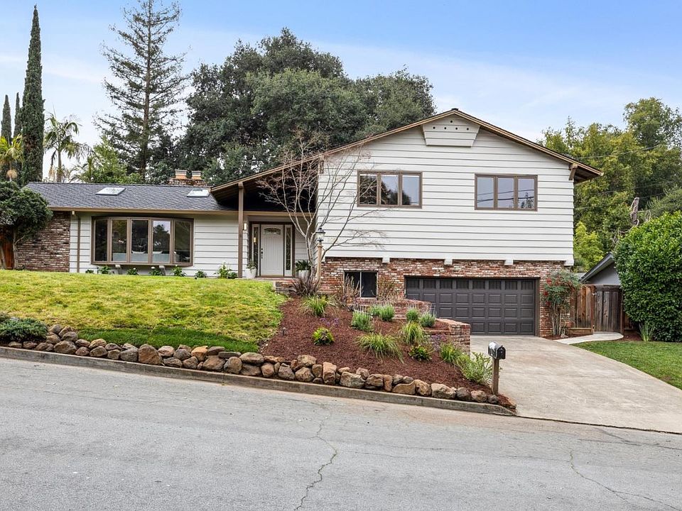 1st image of 2054 Wooded Glen Dr