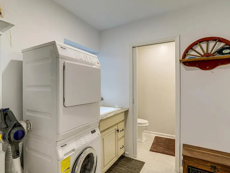 Laundry Room Cabinet