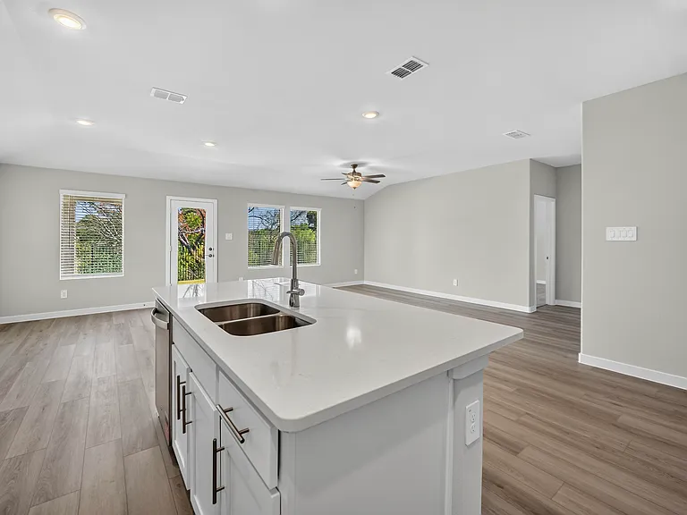 1930 Furlong Dr — Photo 7