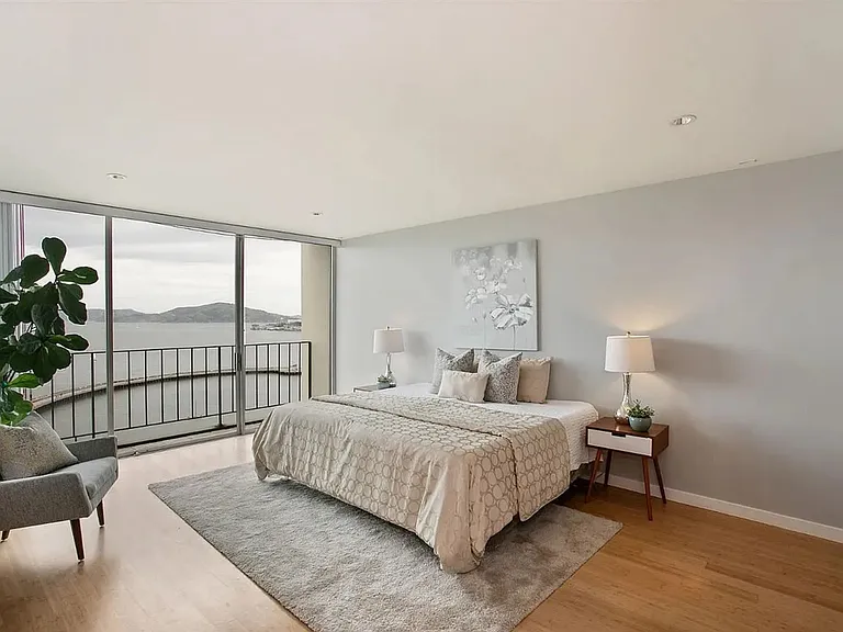 1050 N Point St #1603 — Photo 12