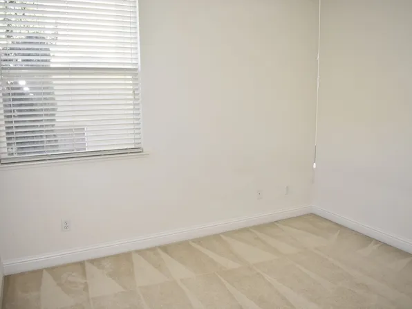630 Rogers Cir, Folsom, CA 95630