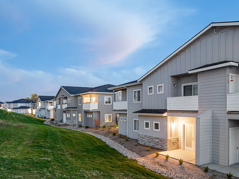 Southside Townhomes — Photo 16