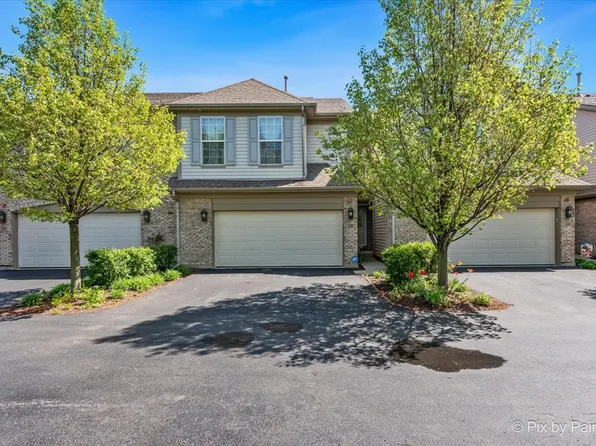 5563 McDonough Rd, Hoffman Estates, IL 60192