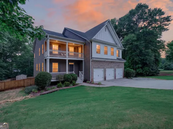 110 Renwick Dr, Senoia, GA 30276