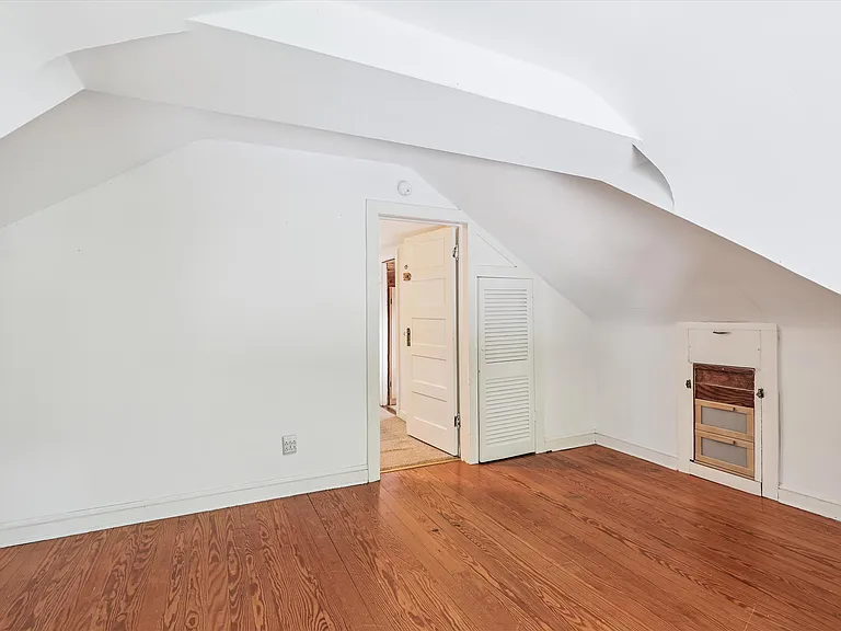 1200 N Cleveland St — Photo 30