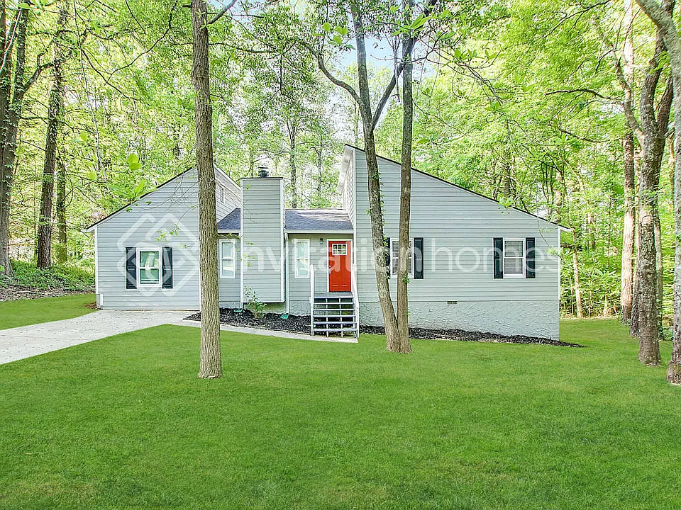 2491 Ramblewood Ct