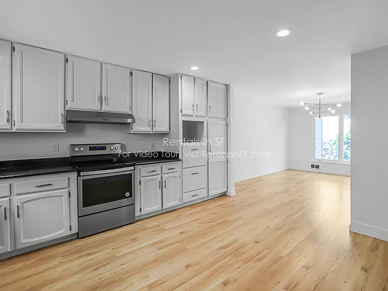 1347 3rd Ave — Photo 3