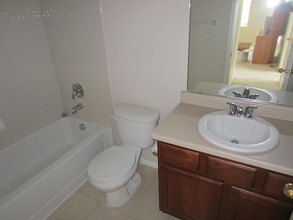 4th image of 2200 Akron Ct