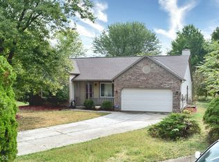 5704 McCloud Ct S, Indianapolis, IN 46254