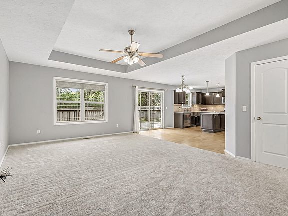 3rd image of 252 Maplewood Drive