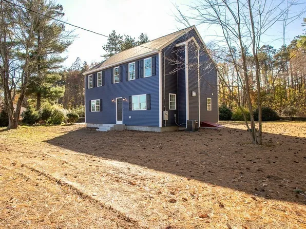 423 Central St, Leominster, MA 01453