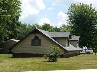 10562 Flat Wood, Caledonia, MO 63631