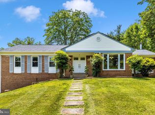 13 Montford Ct, Colesville, MD 20905