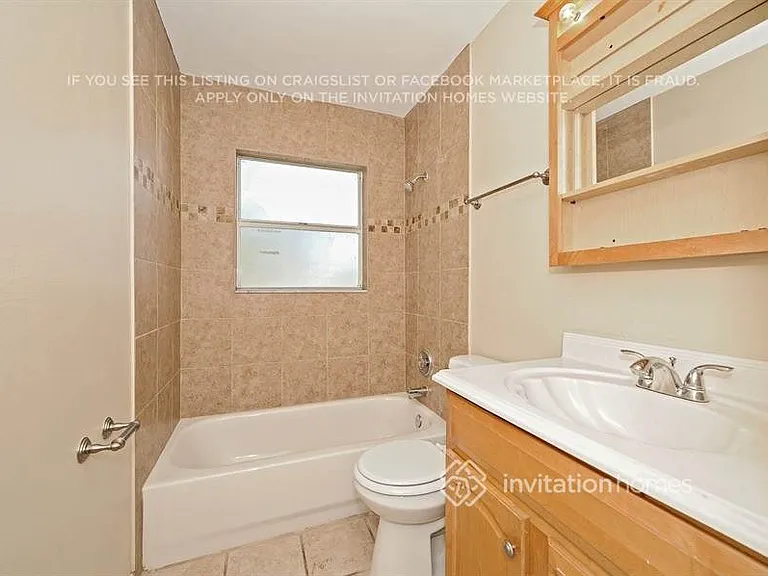 604 Nicholson St — Photo 15