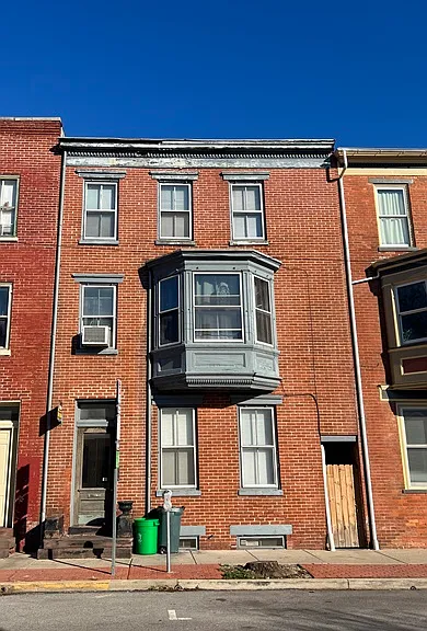 125 N Beaver St #1 — Photo 1