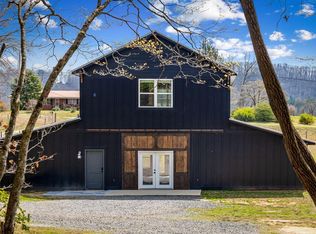 2954 Sugar Creek Rd, Blue Ridge, GA 30513