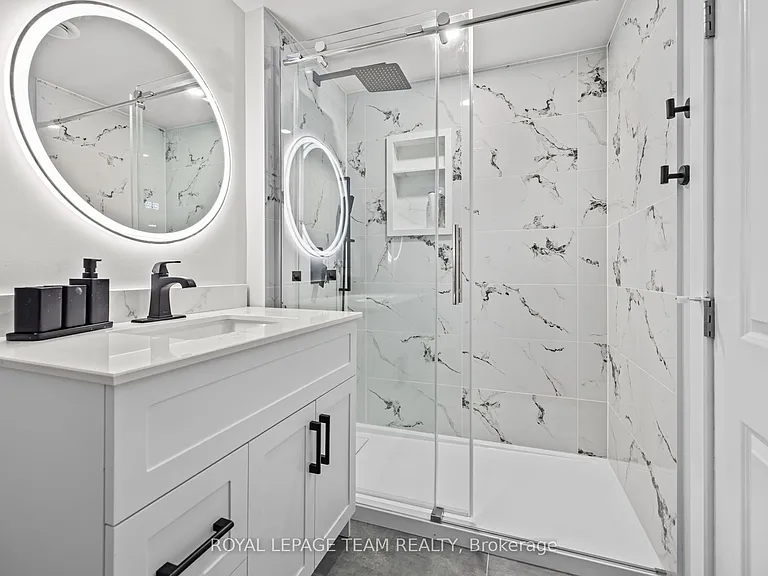 1288 Plante Dr #B — Photo 11