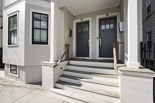 14 Hardwick St #1 Photo 1