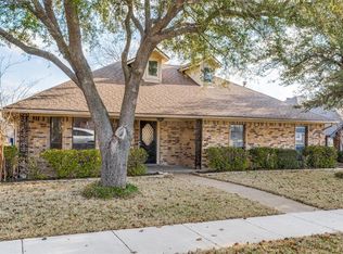1421 Knob Hill Dr, Garland, TX 75043