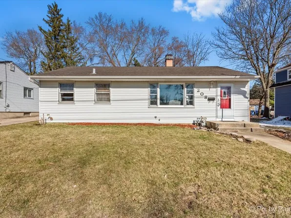 208 N Wisconsin St, Carpentersville, IL 60110