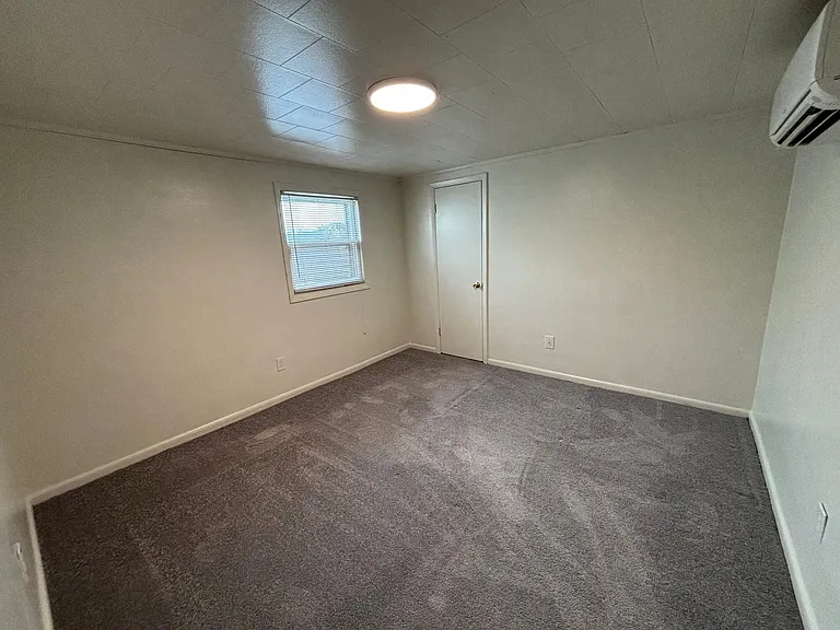1407 Toms Creek Rd #9 — Photo 16