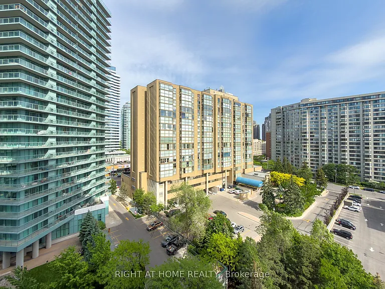 23 Lorraine Dr #1101 — Photo 23