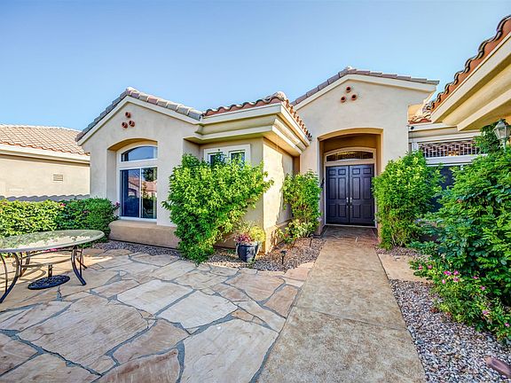 3rd image of 78914 Naranja Dr