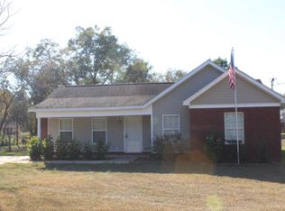 1084 Will Logan Rd, Ozark, AL 36360