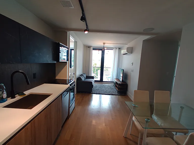 2708 Snyder Ave #301 — Photo 4