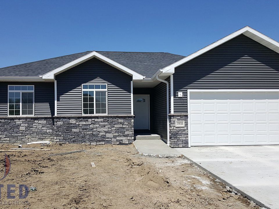 1st image of 1918 Missouri View Ln