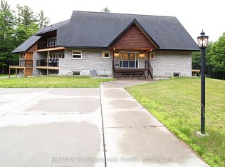 1196 Ravenscliffe Rd, Huntsville, ON P1H2N5