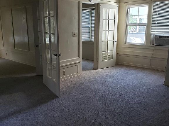 5th image of 1310 26th St #1310B