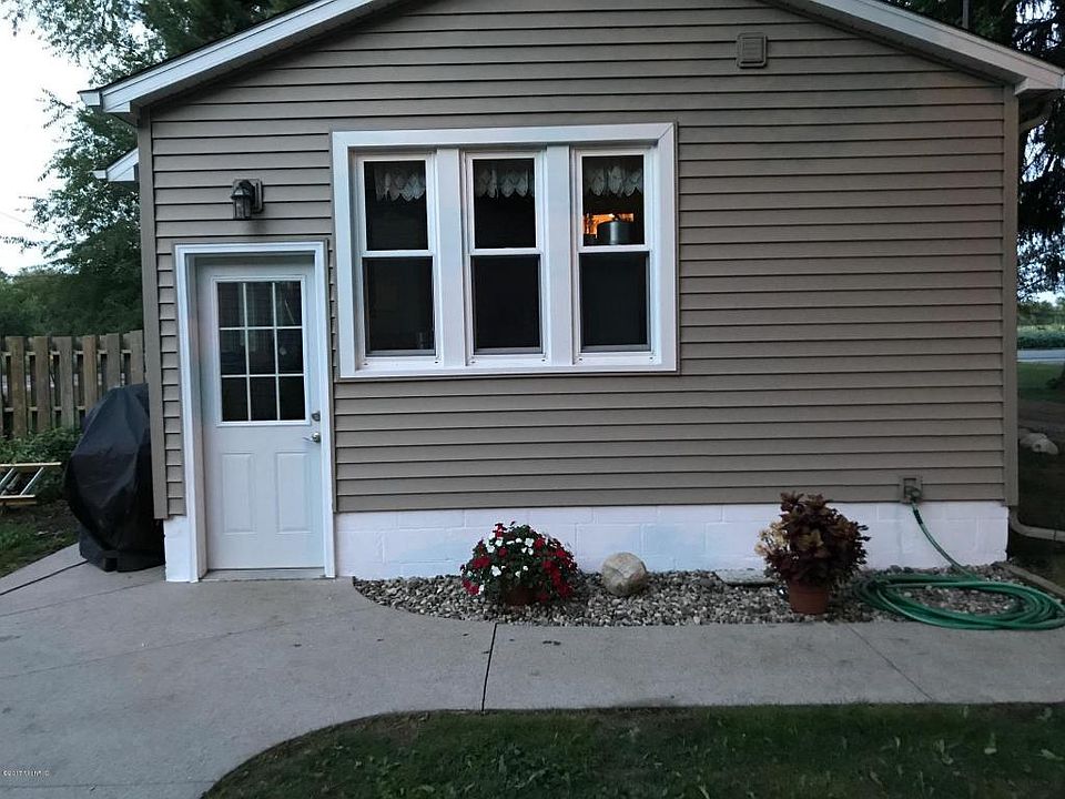 2nd image of 339 Olds Ave