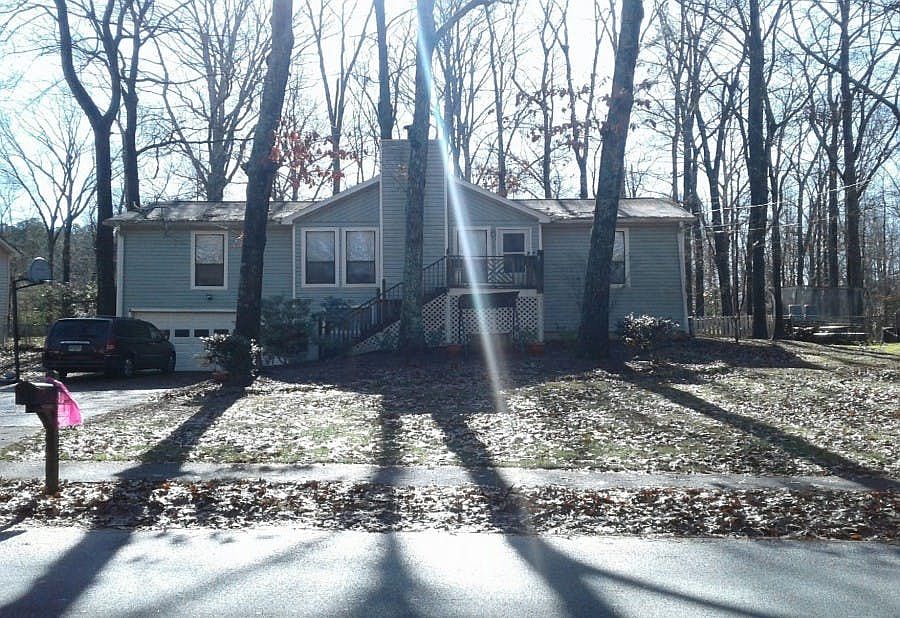 1st image of 541 Gregory Manor Dr SW
