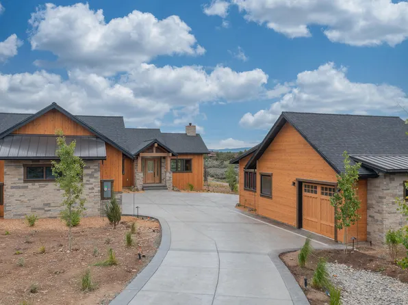 15650 SW Wooden Trestle Ct, Powell Butte, OR 97753