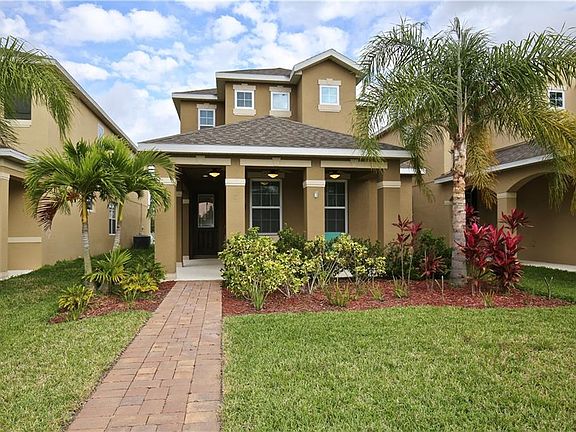 2nd image of 15144 Avenue Of The Arbors