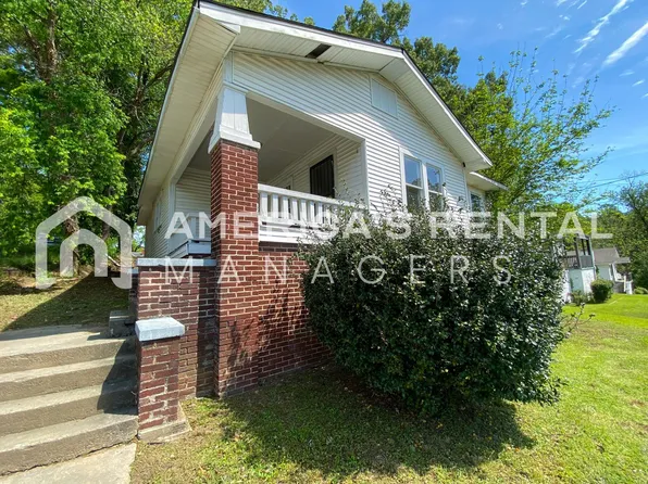 504 9th Ave, Midfield, AL 35228