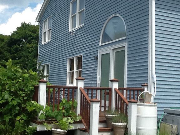 4th image of 30 Patricia Ann Dr